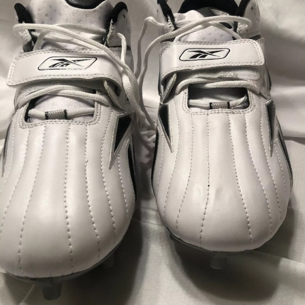 REEBOK MEN'S STRAP MP WHT/BLK FOOTBALL CLEATS 14 M